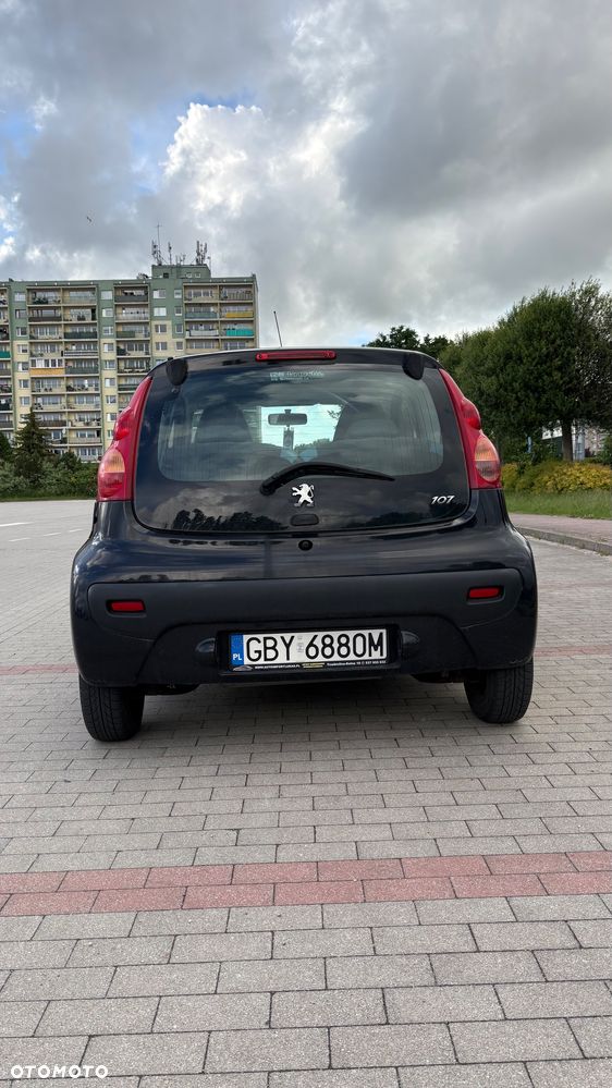 Peugeot 107 - 4
