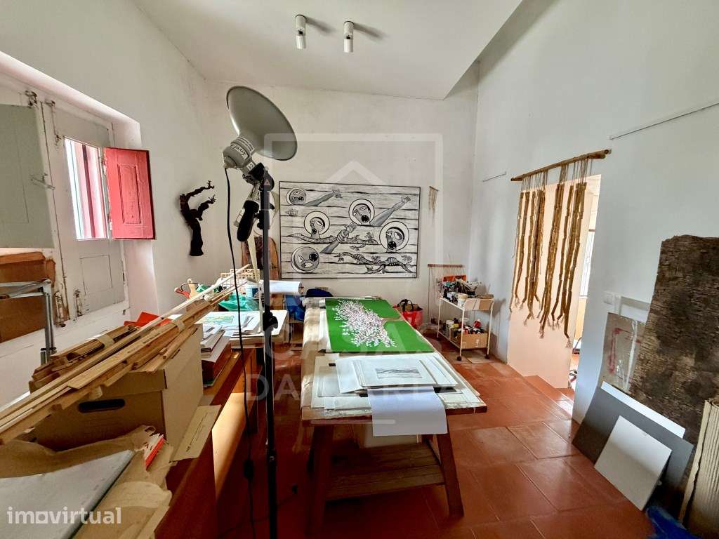 Moradia T5 com quintal e terraço em Vila Alva - Grande imagem: 5/36