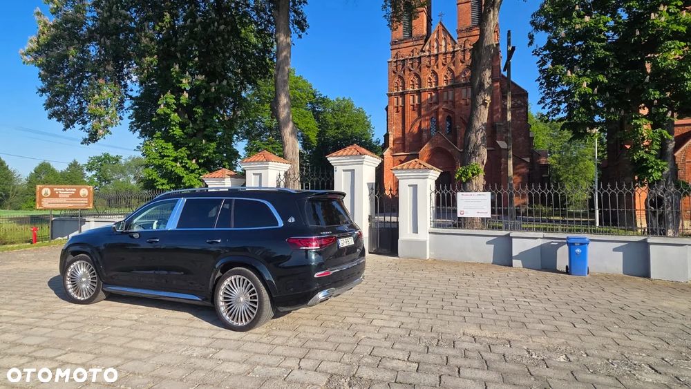 Mercedes-Benz GLS - 8