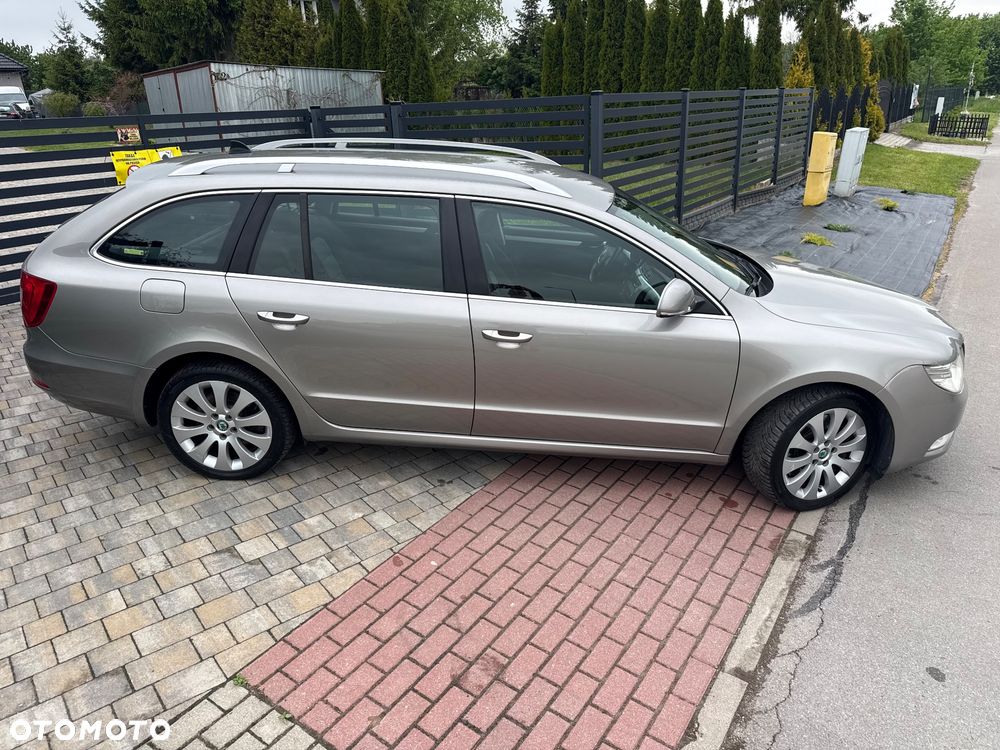 Skoda Superb 3.6 FSI 4x4 Comfort DSG - 23