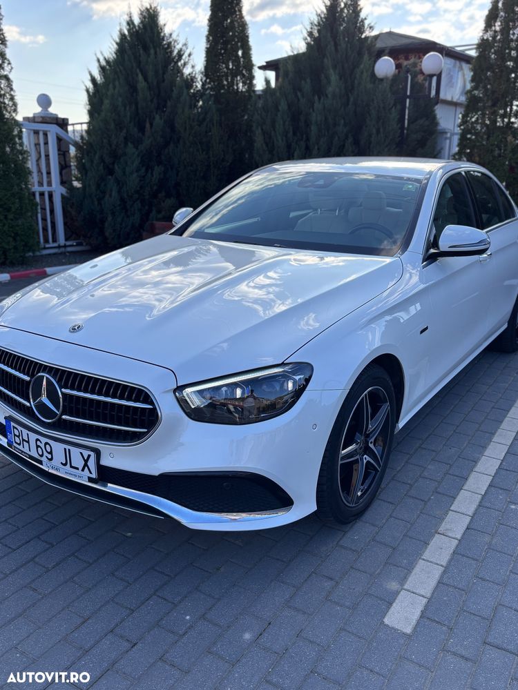 Mercedes-Benz E - 1