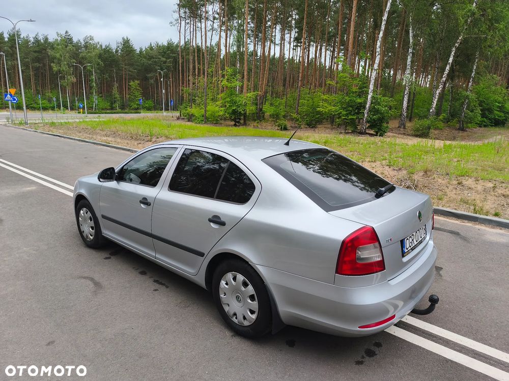 Skoda Octavia 1.6 TDI Active - 9