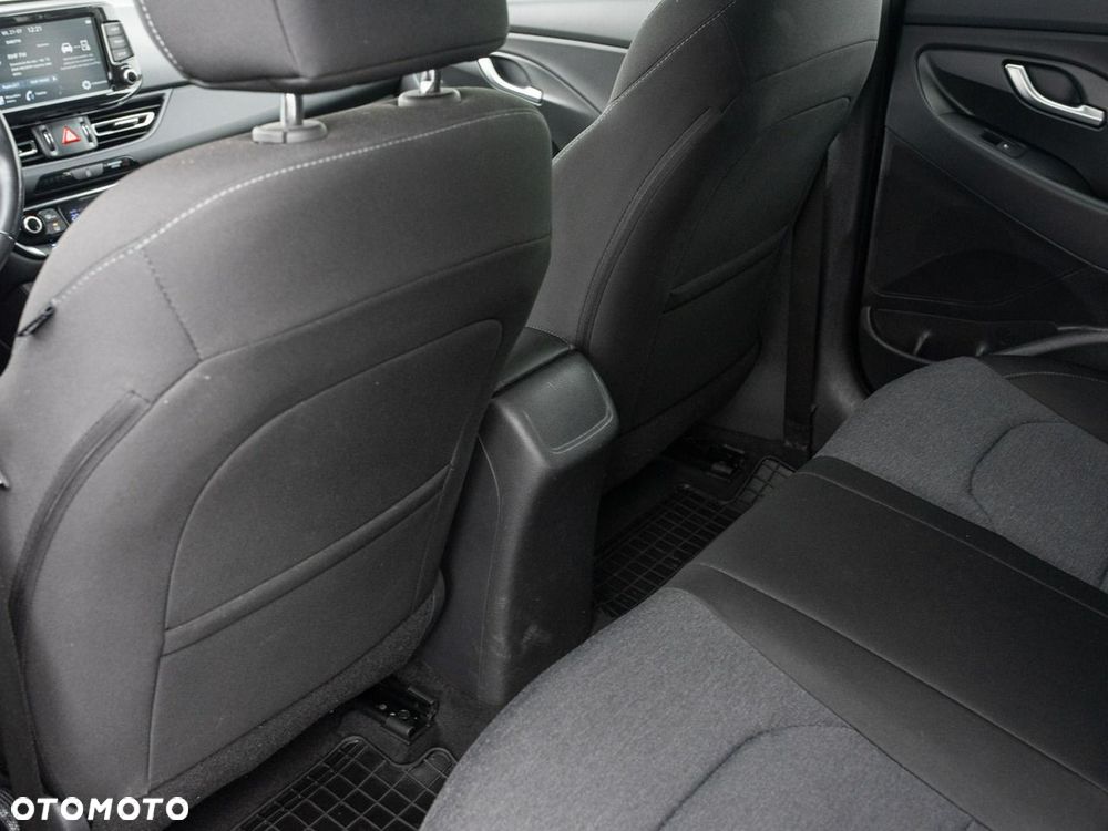 Hyundai i30 1.5 T-GDI 48V Smart - 22