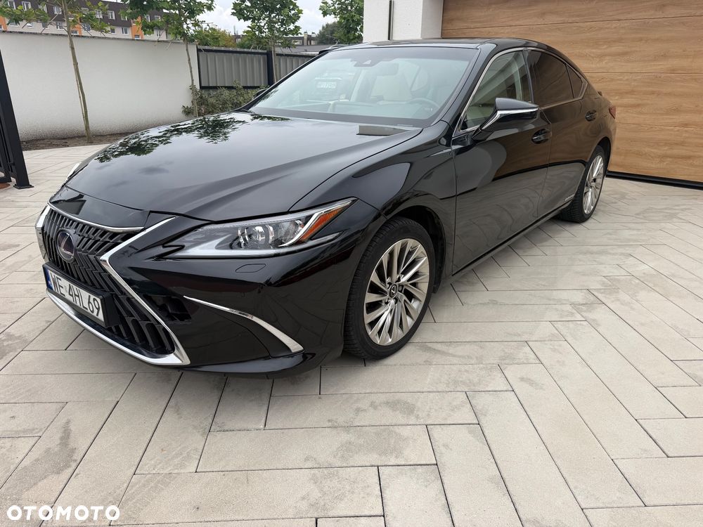 Lexus ES 300h Business Edition + - 1