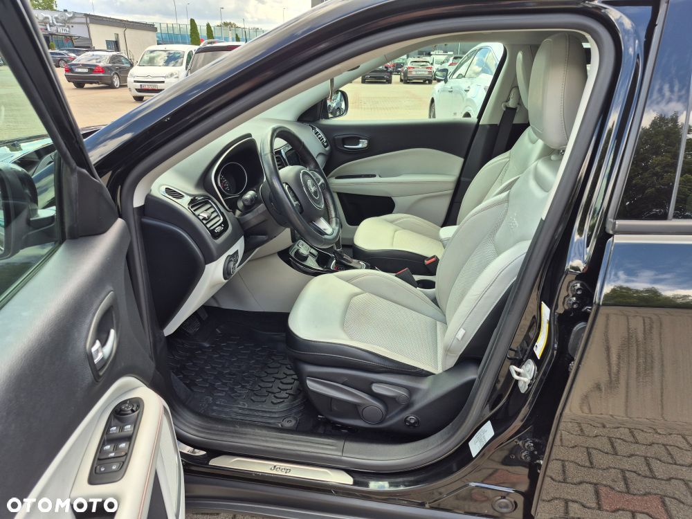 Jeep Compass 1.4 TMair Limited 4WD S&S - 15