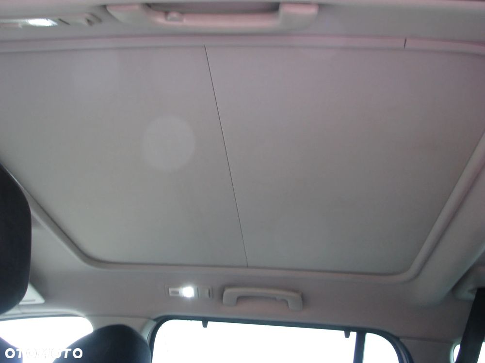 Citroën C4 Picasso 2.0 HDi Exclusive - 17