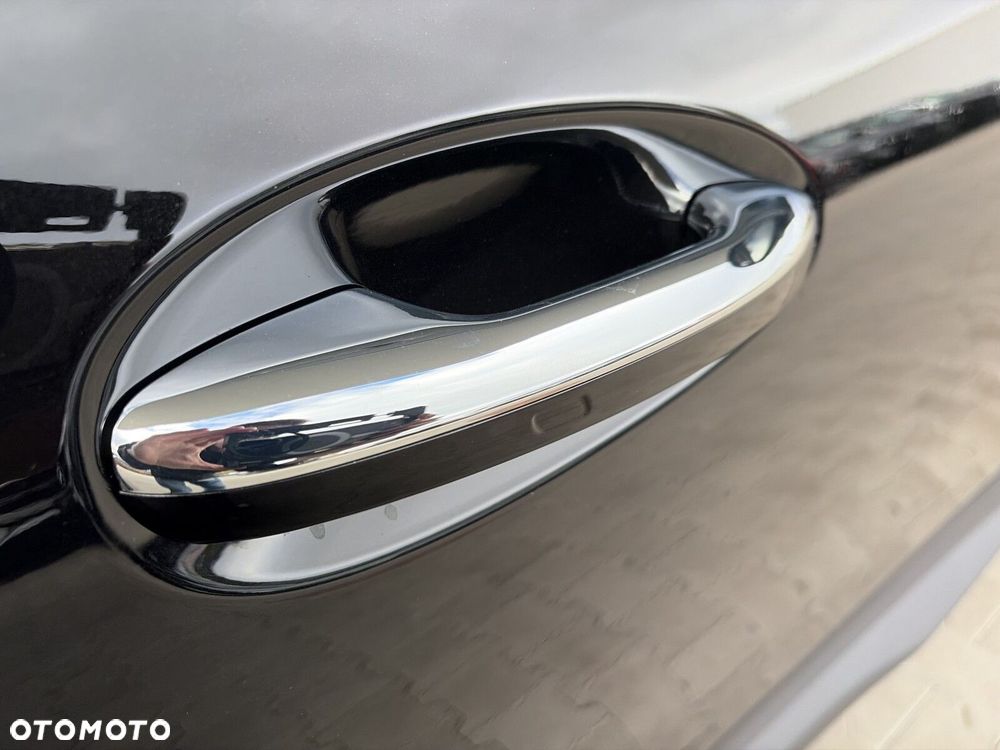 Mercedes-Benz GLC - 19