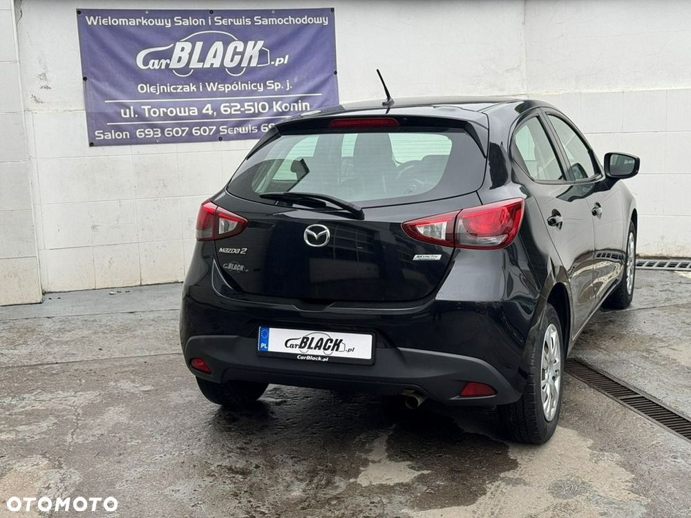 Mazda 2 - 5