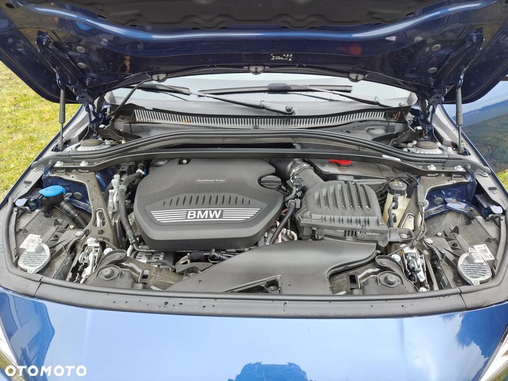BMW Seria 2 218d Sport-Aut Sport Line - 33