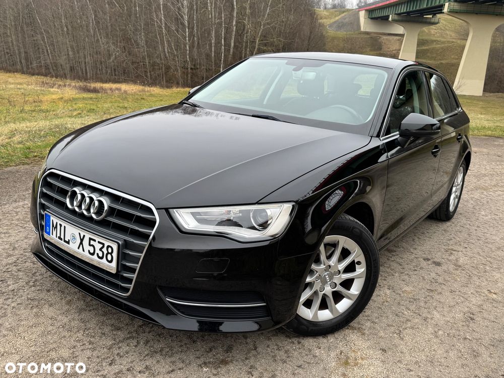 Audi A3 Sportback 1.4 TFSI Ambiente - 11