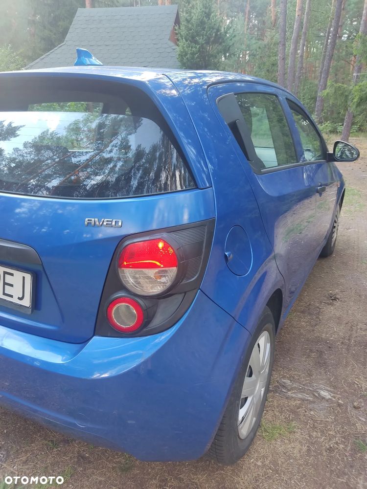 Chevrolet Aveo - 3