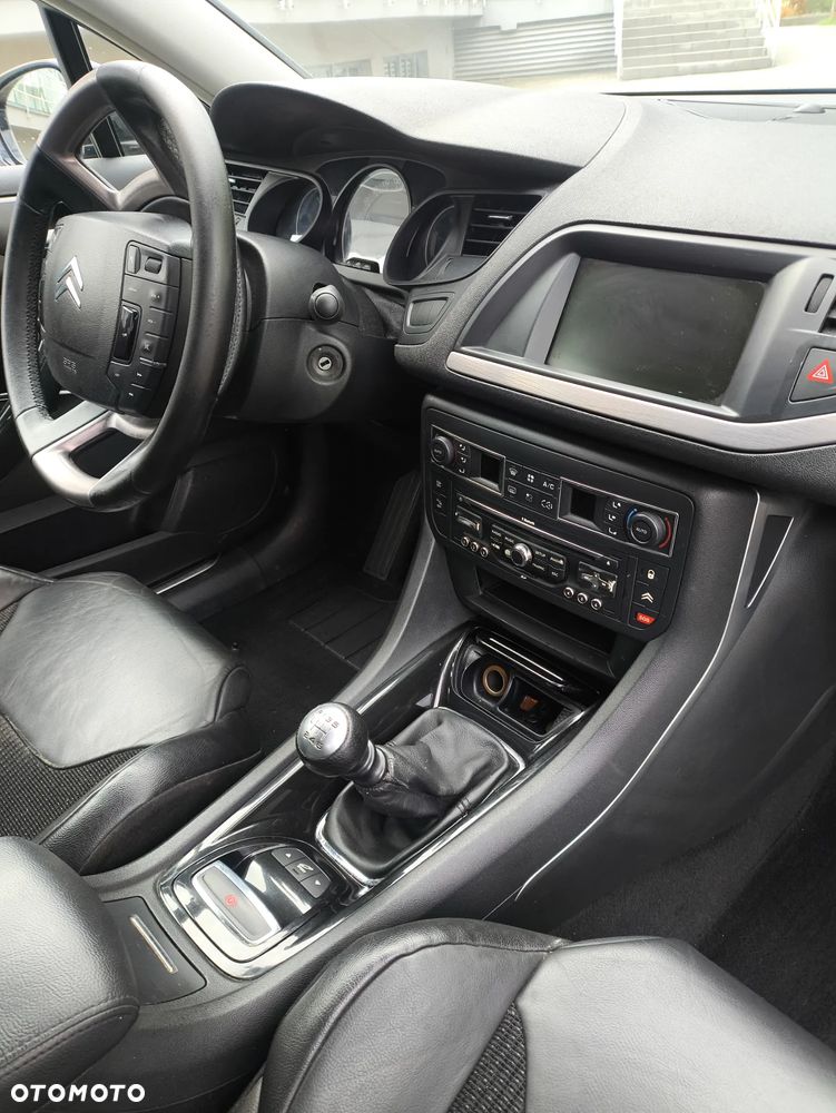 Citroën C5 HDi 135 FAP Exclusive - 20