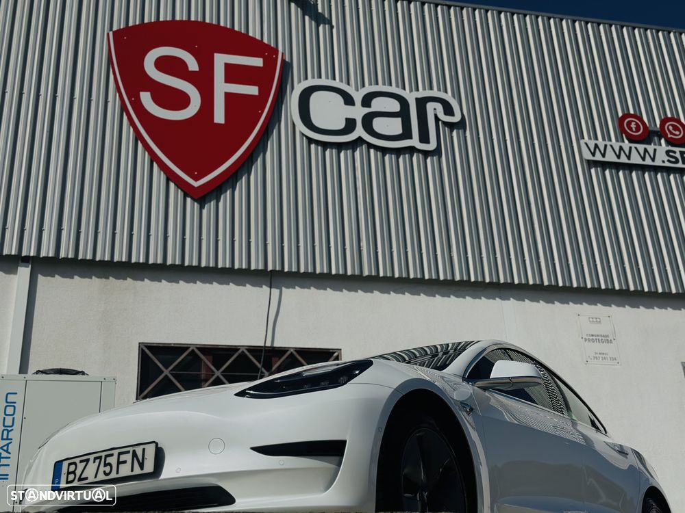 Tesla Model 3 Standard Range Plus RWD - 1