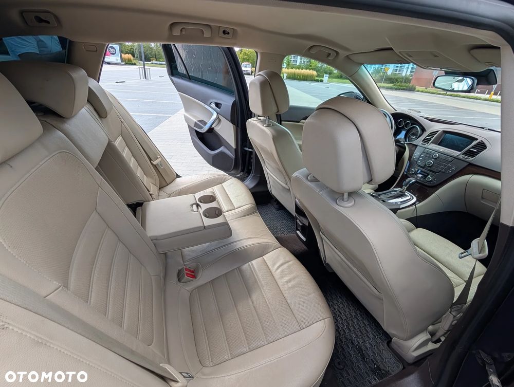 Opel Insignia 2.0 CDTI Active - 12