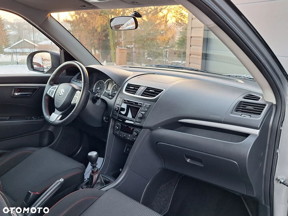 Suzuki Swift - 6