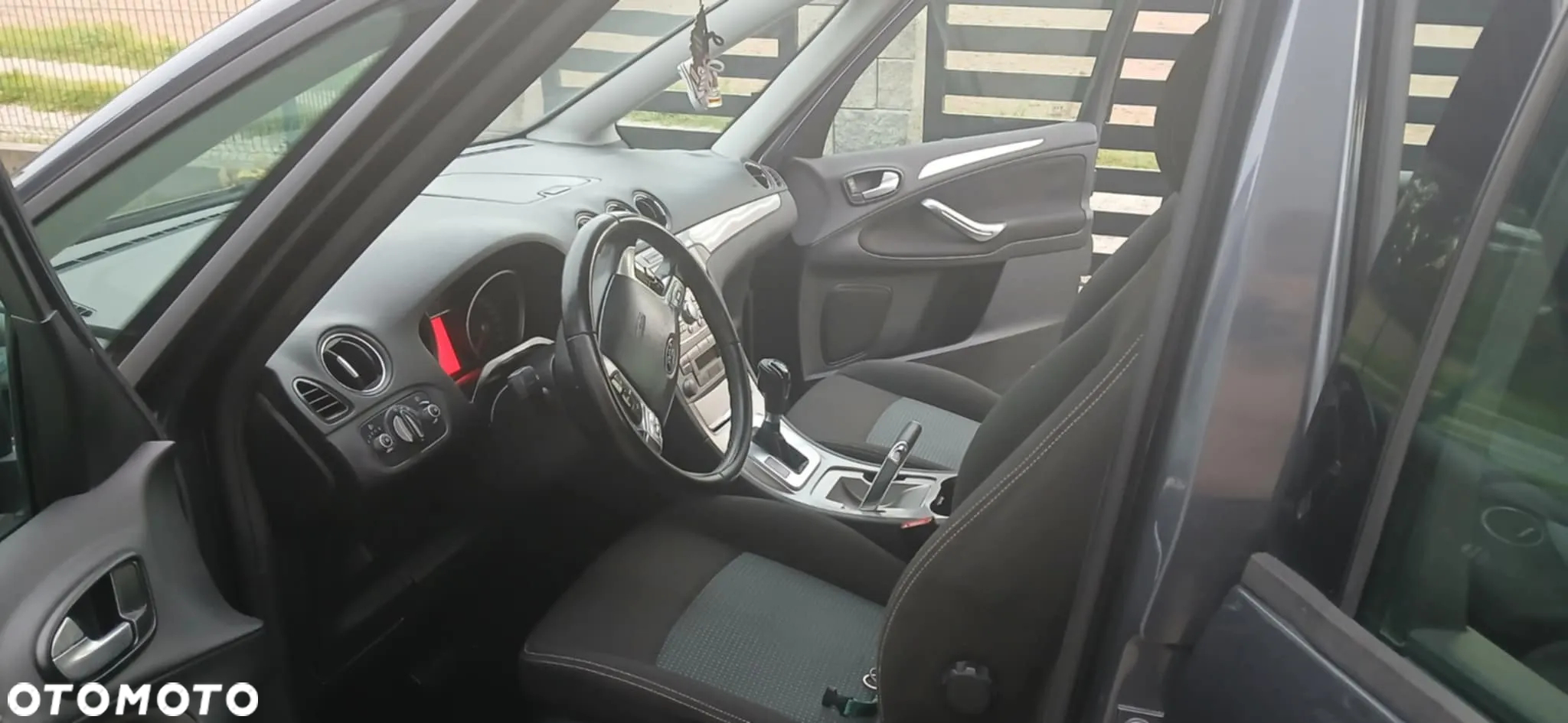 Ford Galaxy 2.0 TDCi Platinium X (Titanium) - 8