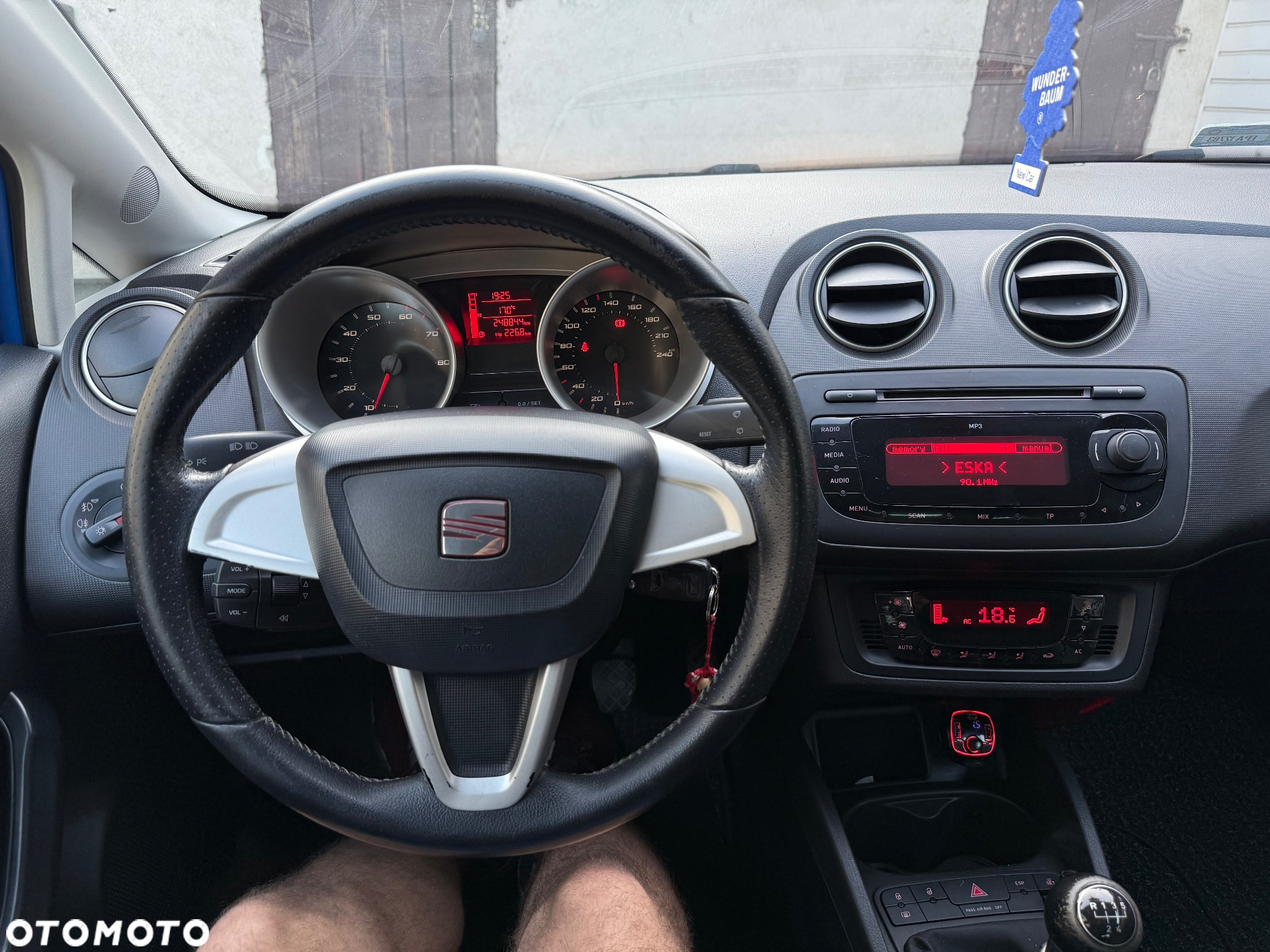 Seat Ibiza SC 1.4 16V Sport - 13