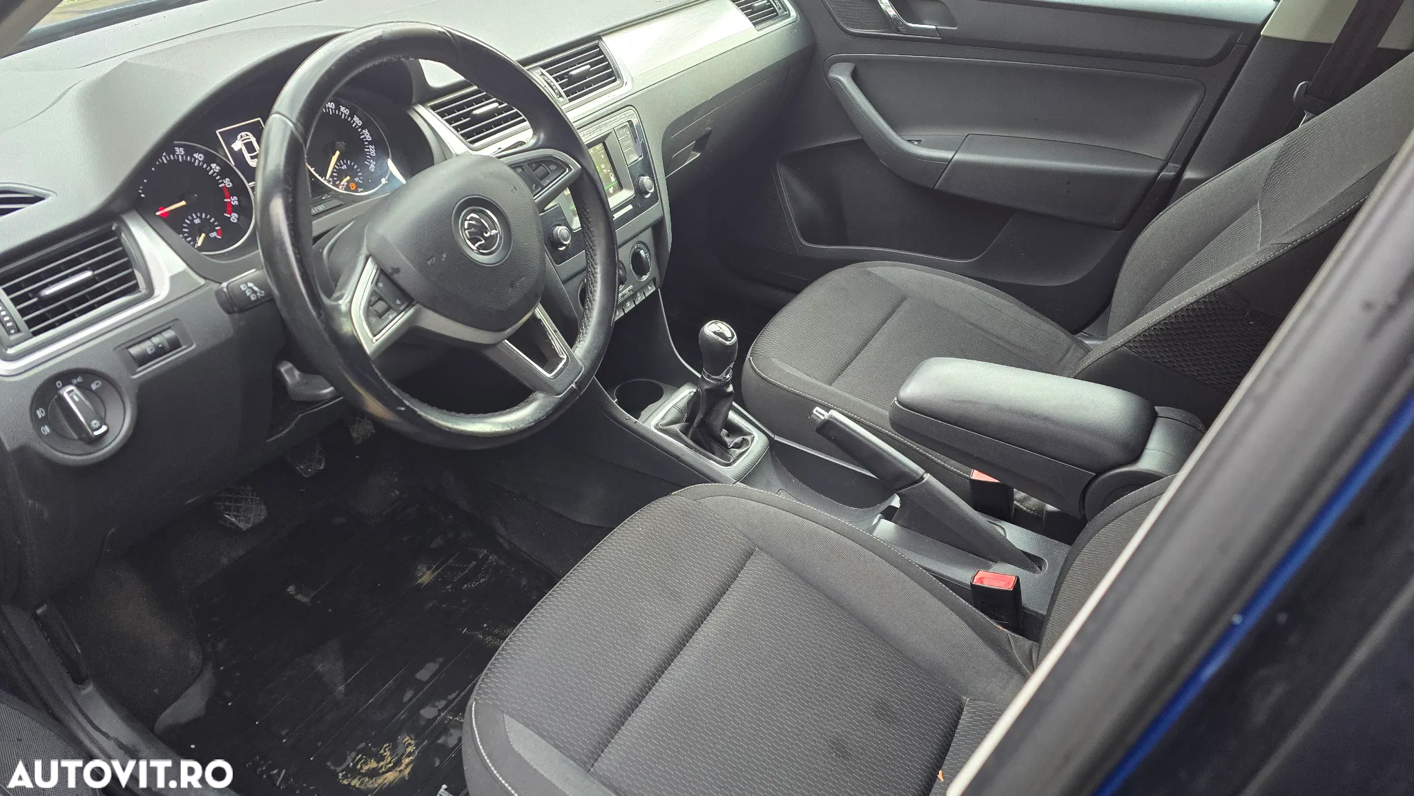 Skoda RAPID 1.4 TDI Ambition - 8
