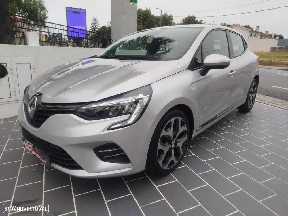 Renault Clio 1.6 E-Tech Full Hybrid Techno - 4