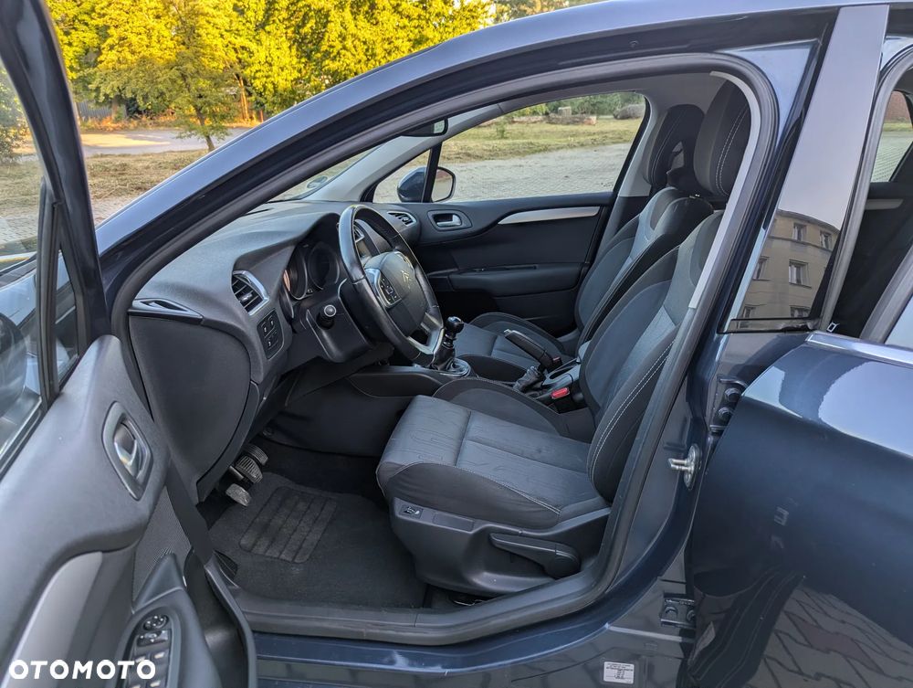 Citroën C4 HDi 150 Tendance - 8