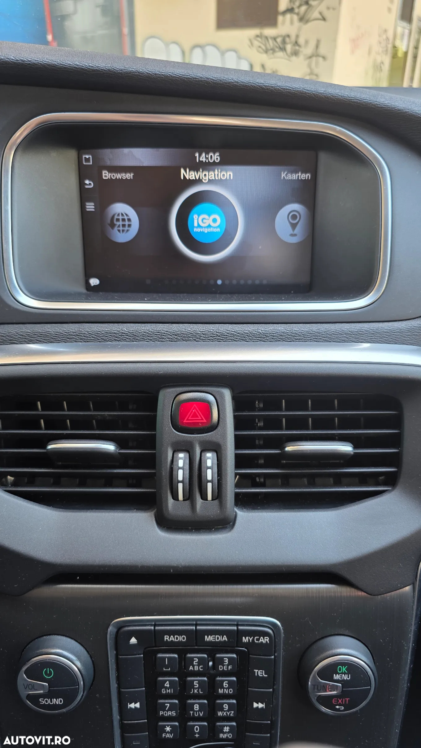 Volvo V40 D2 ECO Kinetic - 22