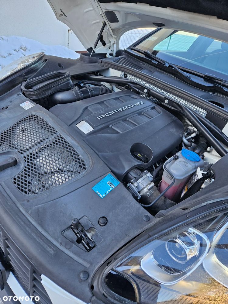 Porsche Macan - 25