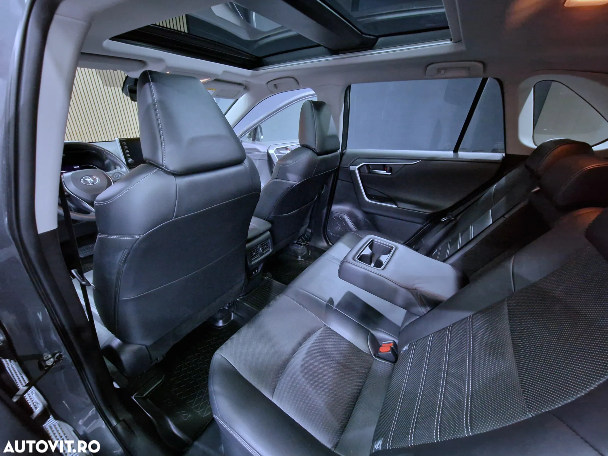 Toyota RAV4 2.5 Hybrid VVT-iE 4x2 Exclusive - 20