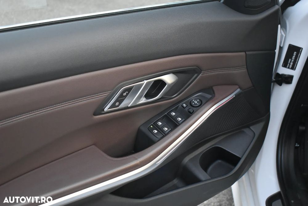 BMW Seria 3 320d xDrive AT MHEV - 9