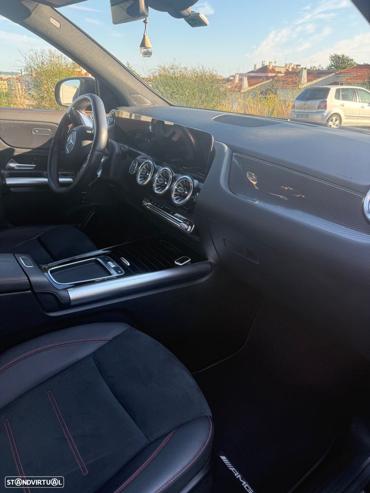 Mercedes-Benz GLA 180 d AMG Line - 14