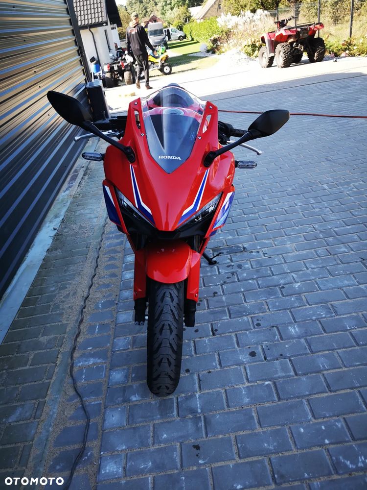 Honda CBR - 18