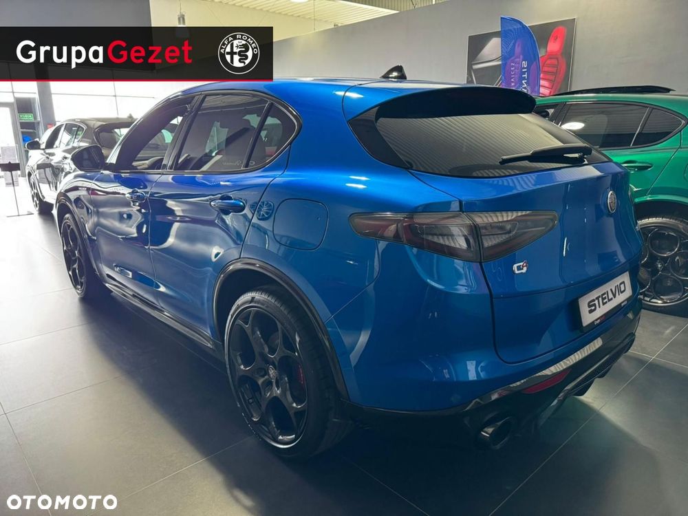 Alfa Romeo Stelvio 2.0 Turbo Veloce Q4 - 10