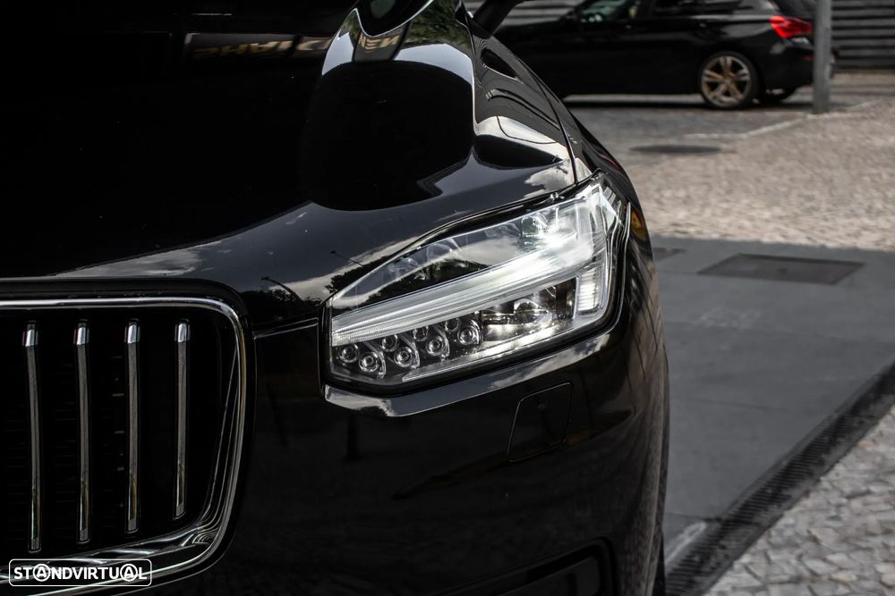Volvo XC 90 B5 D AWD Geartronic Momentum Pro - 8