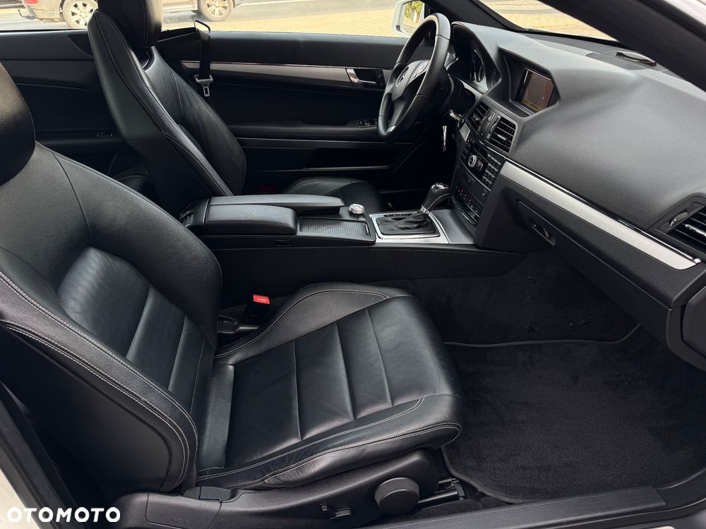 Mercedes-Benz Klasa E 220 (BlueTEC) d Coupe 9G-TRONIC - 17