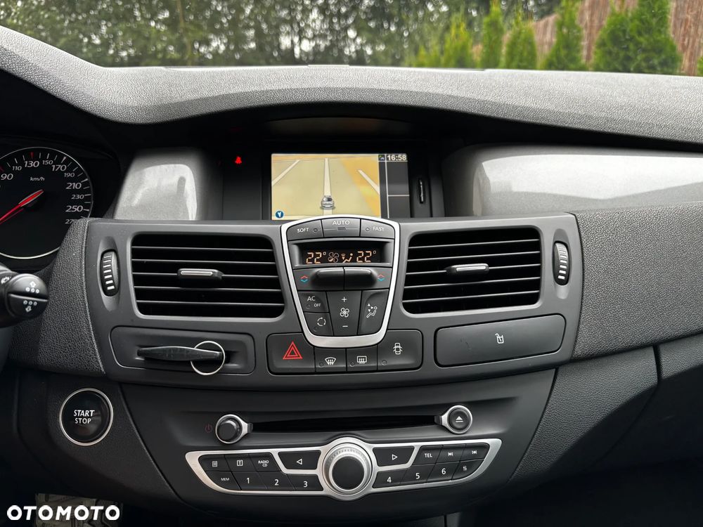 Renault Laguna 2.0 dCi GT - 20