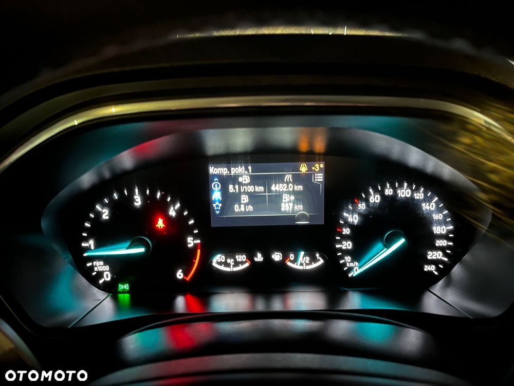 Ford Focus 1.5 EcoBlue Start-Stopp-System ACTIVE STYLE - 24