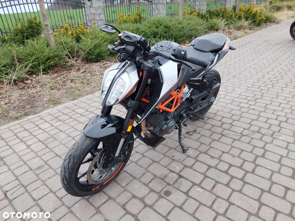 KTM Duke - 1