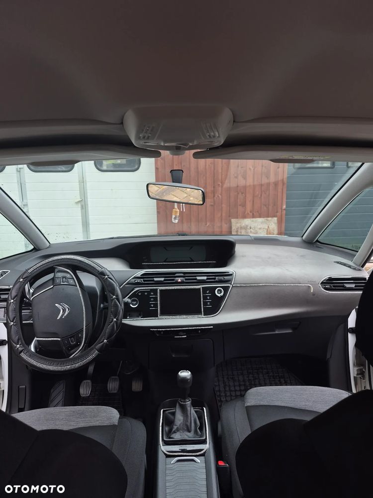 Citroën C4 Picasso - 10