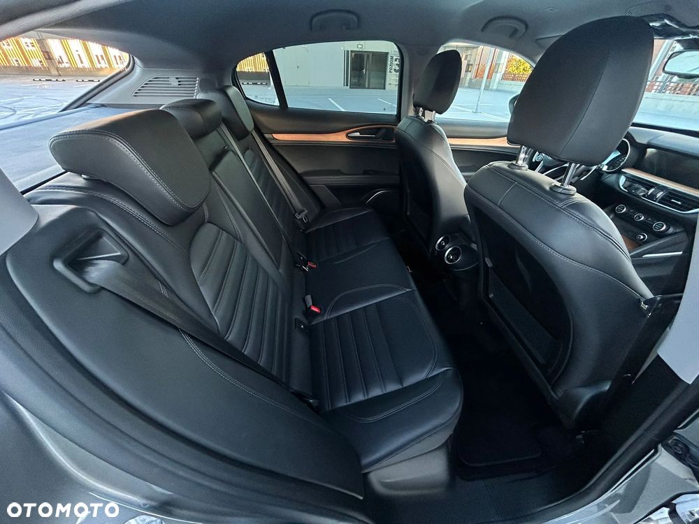 Alfa Romeo Stelvio 2.0 Turbo First Edition Q4 - 24
