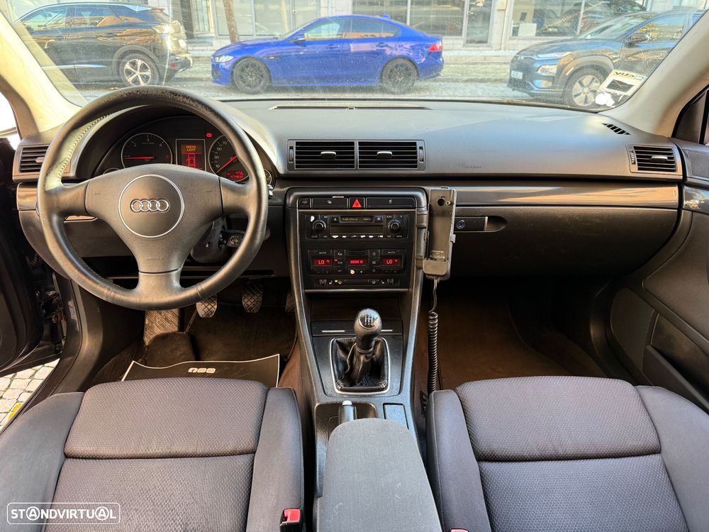 Audi A4 Avant 1.9 TDI m5 Sport - 10