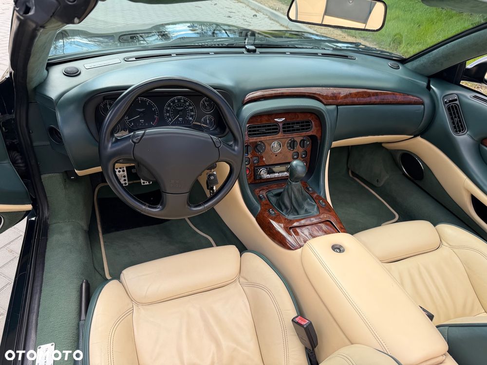 Aston Martin DB7 - 26