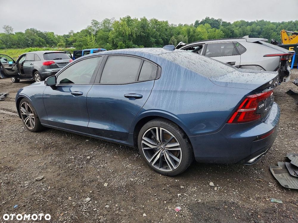 Volvo S60 T6 AWD R-Design - 5