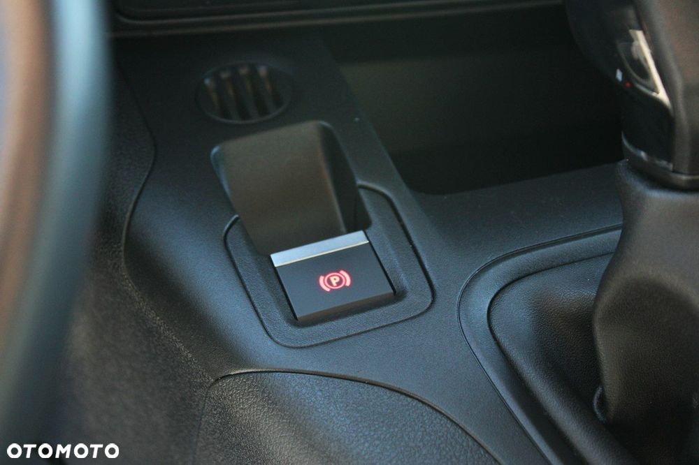 Peugeot Partner - 26