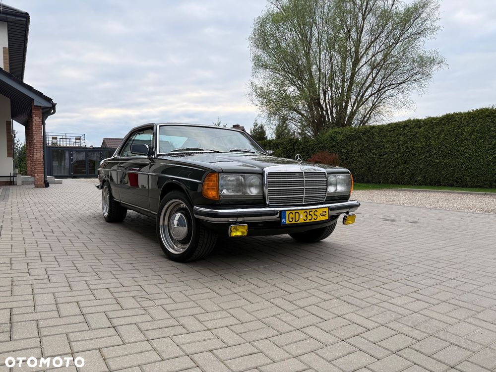 Mercedes-Benz 280 - 3