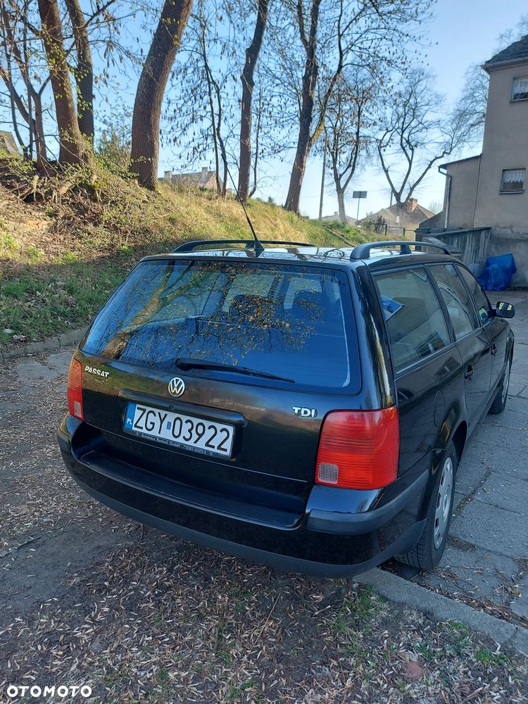 Volkswagen Passat ver-1-9-tdi - 4