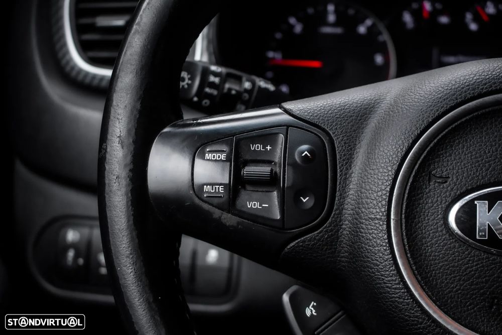 Kia Carens 1.7 CRDi ISG EX - 14