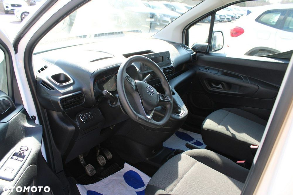 Opel Combo - 12