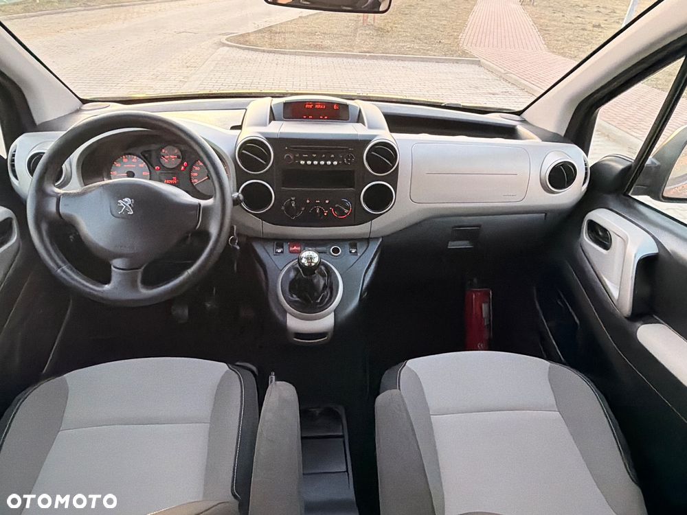 Peugeot Partner 98 VTi Family - 26