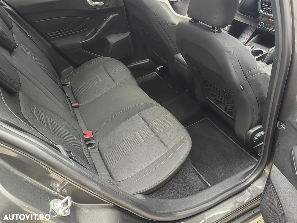 Ford Focus 1.5 EcoBlue Start-Stopp-System Aut. TITANIUM DESIGN - 21