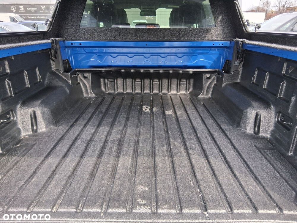 Volkswagen Amarok 3.0 V6 Tdi 240 km - 34