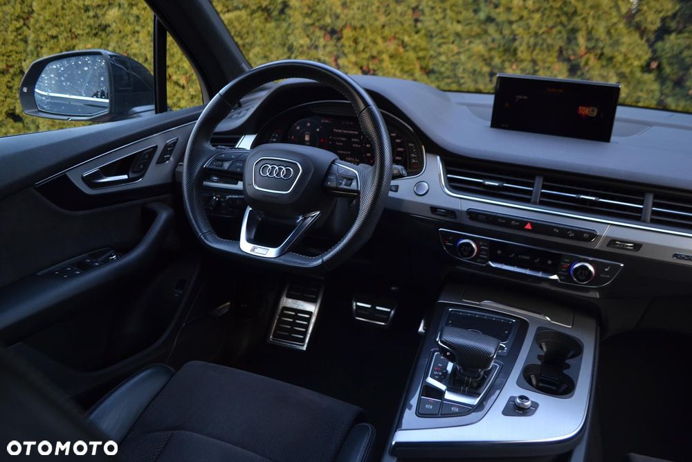 Audi Q7 - 18